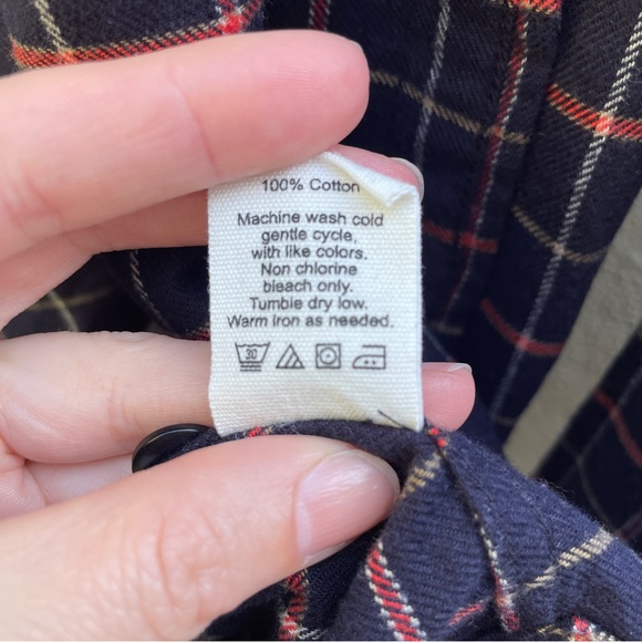 Alex Mill flannel button down plaid shirt - Picture 4 of 13